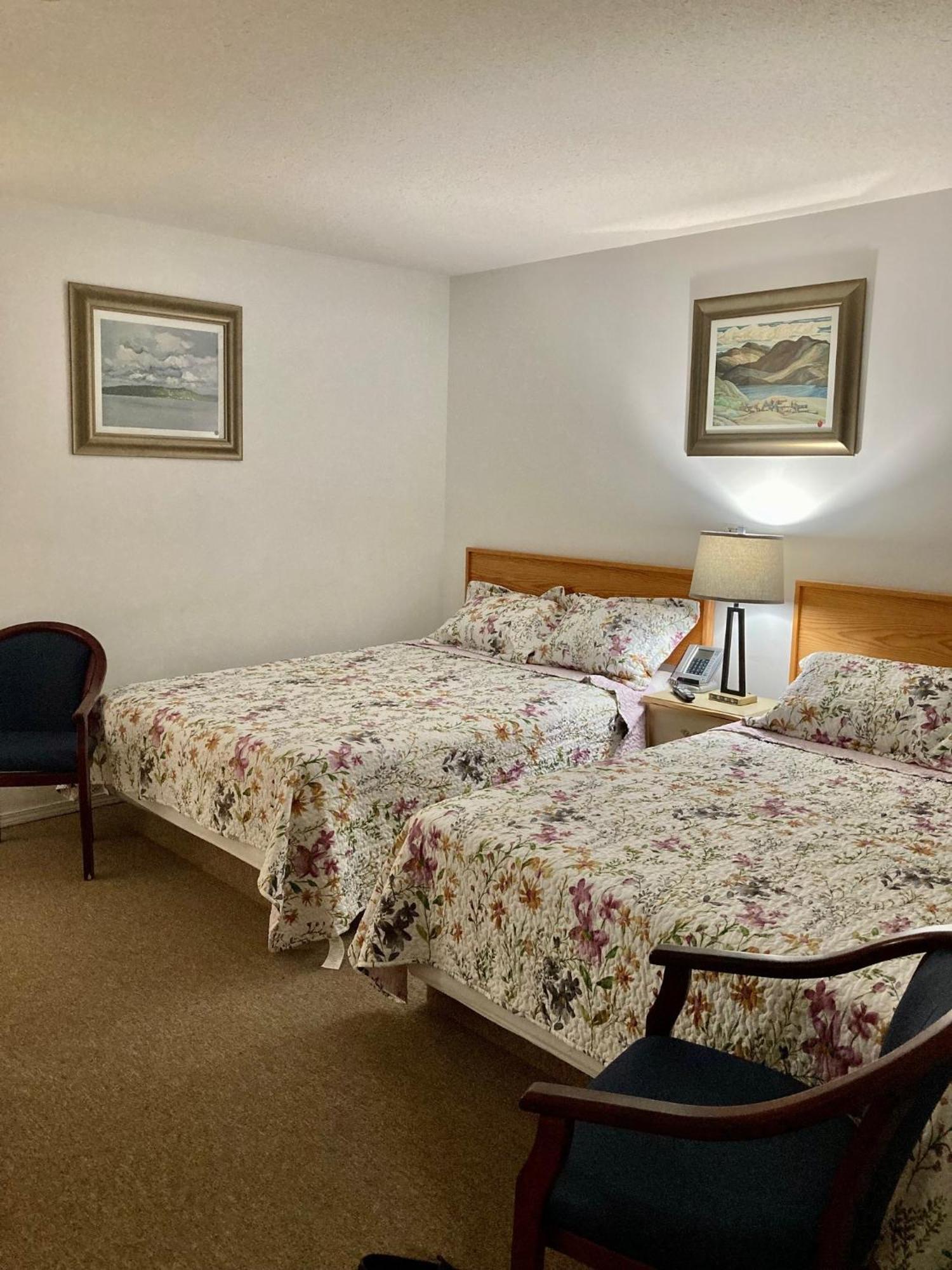 Motel 99 Grand Forks Kültér fotó