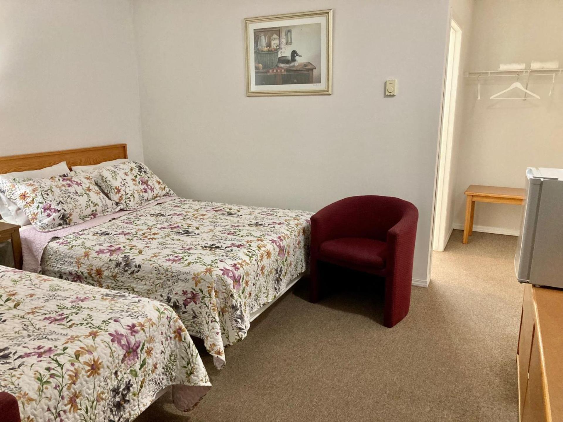 Motel 99 Grand Forks Kültér fotó