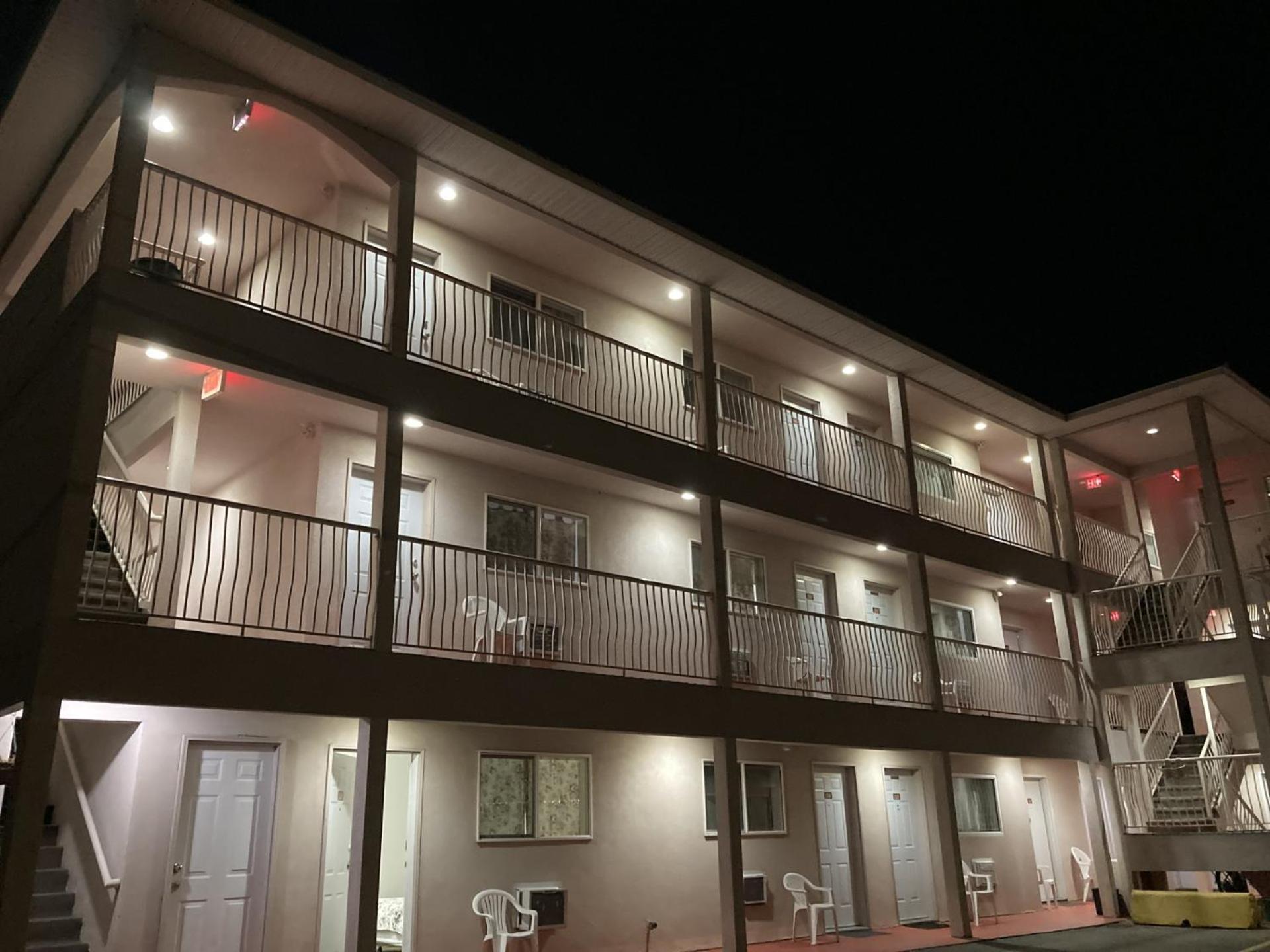Motel 99 Grand Forks Kültér fotó