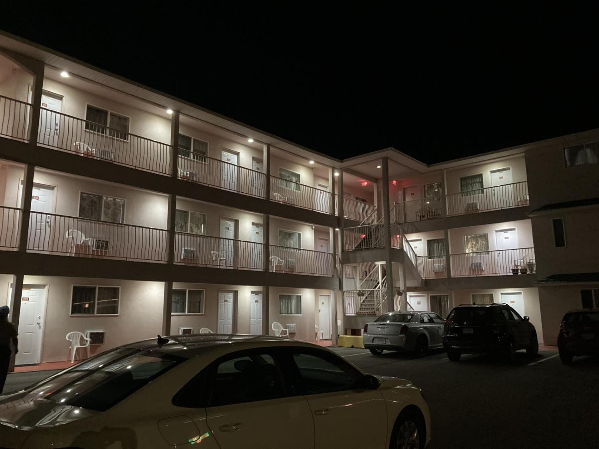 Motel 99 Grand Forks Kültér fotó